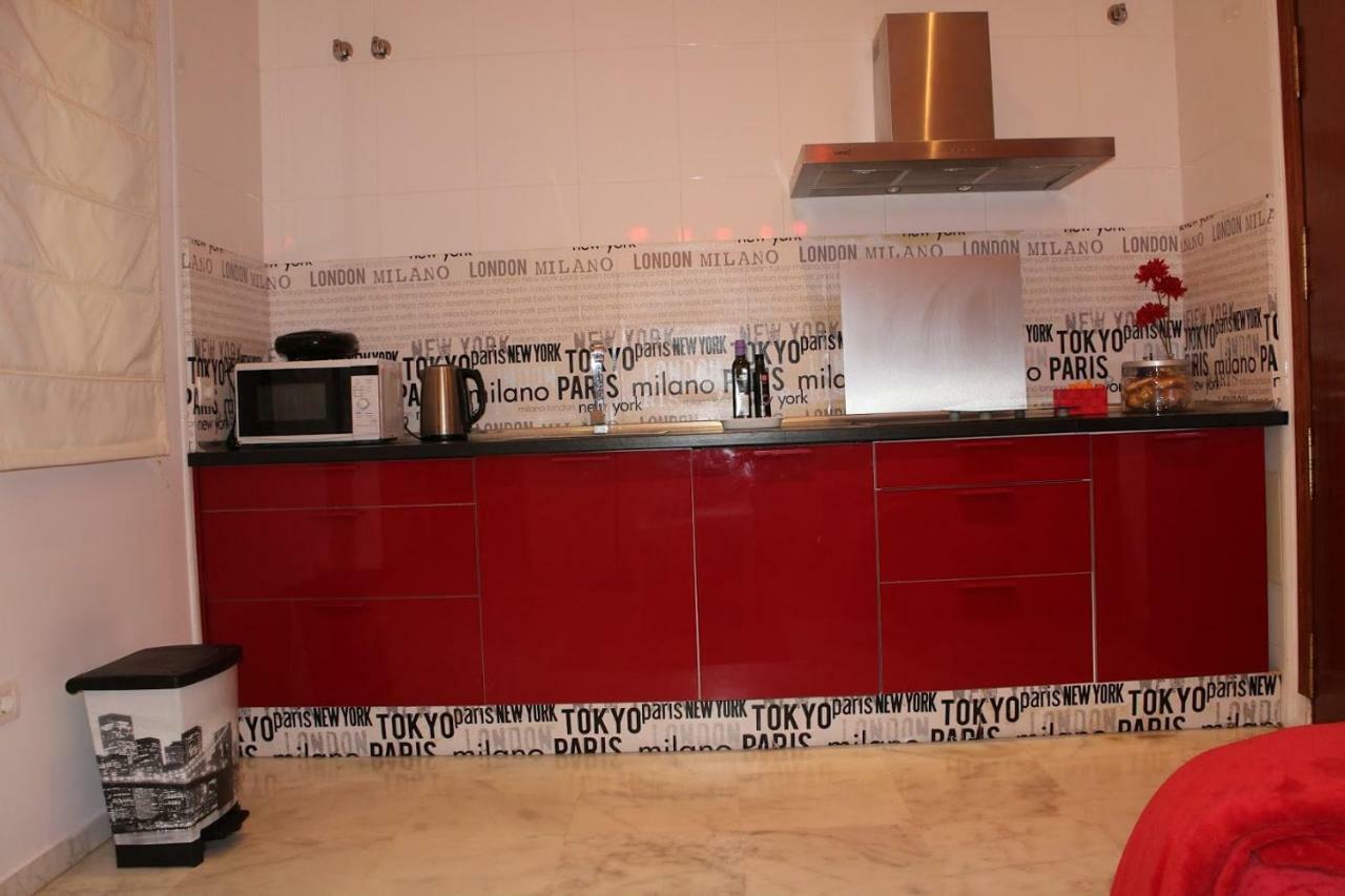 Apartamentos Rg Triana, Calle Castilla Con Patio Sevilla Buitenkant foto
